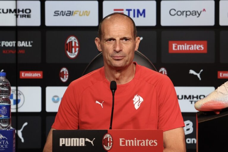 Massimiliano-Allegri-allenatore-Milan-in-conferenza-stampa-il-19.09.2025